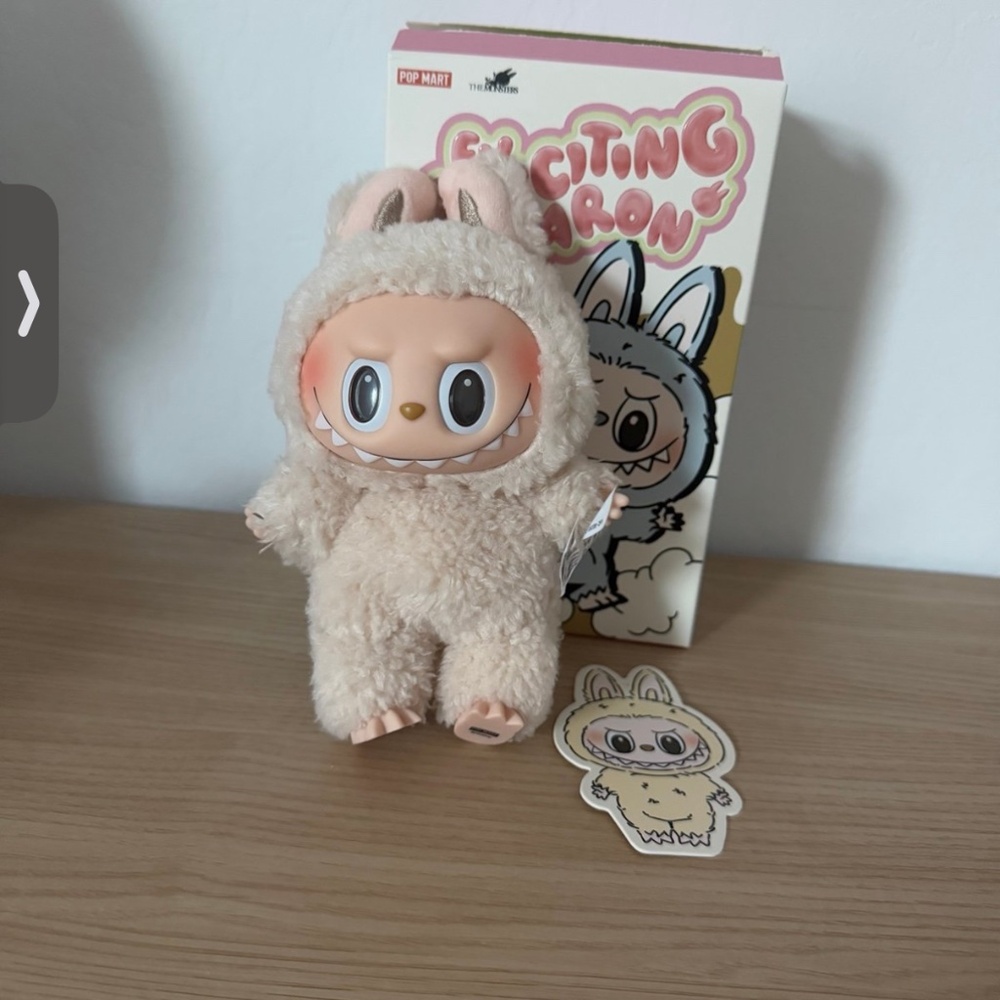 POP MART The Monsters Exciting Macaron SOYMILK Labubu